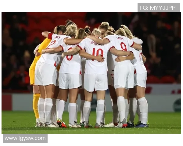 丹麦女足与波黑女足激战正酣争夺欧洲女足赛场的荣耀与未来